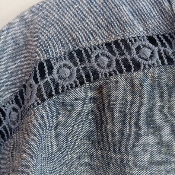 EUC CJ Banks Blue Linen and Cotton Blend Blouse with Lace Size 1X - Picture 6 of 10